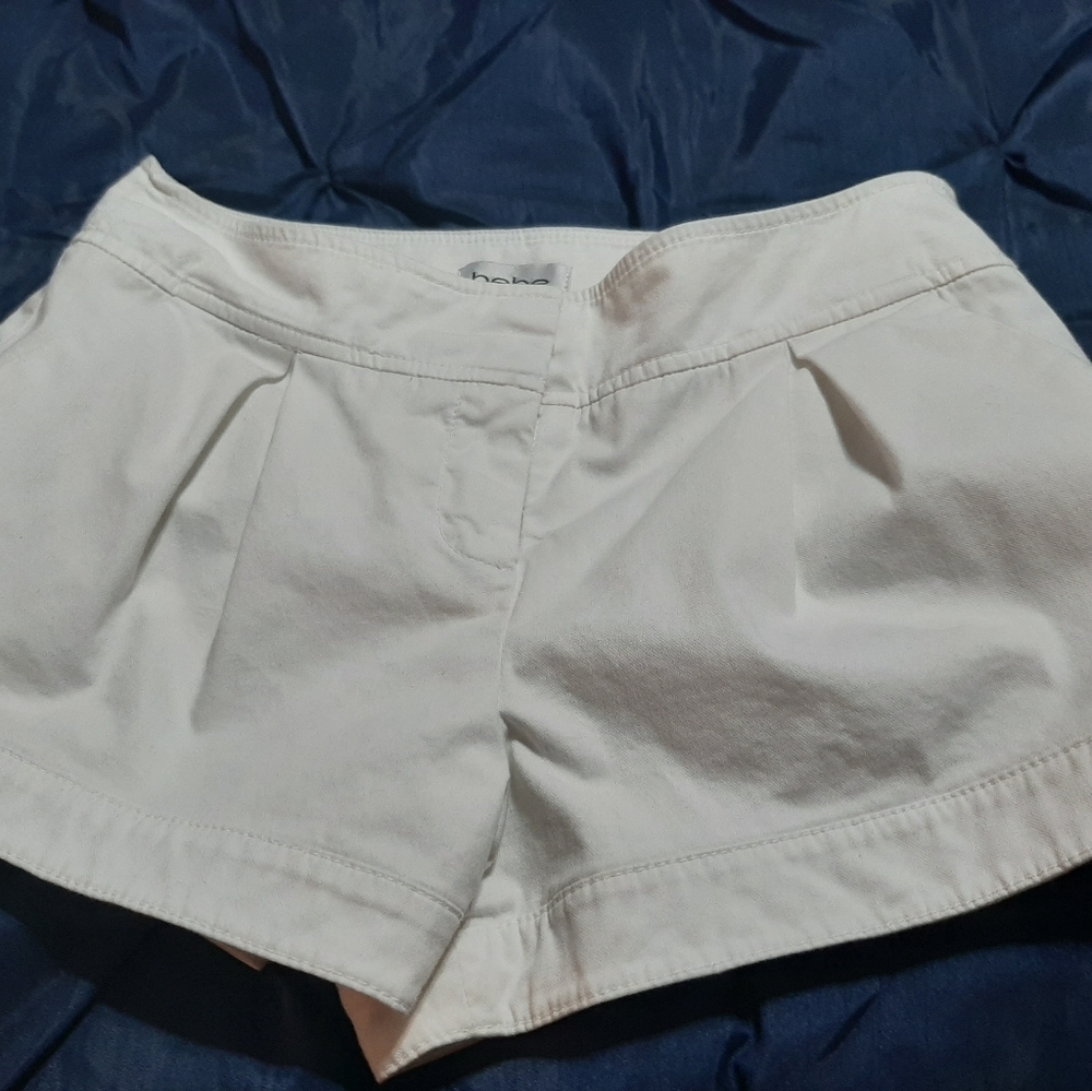 White Bebe cute shorts
